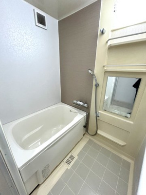 【浴室】 | ■さんくれーる茨木B棟■全面リノベーション工事の履歴有