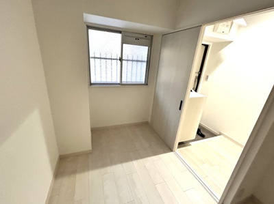 【洋室】 | ■さんくれーる茨木B棟■全面リノベーション工事の履歴有