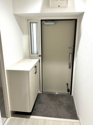 【玄関】 | ■さんくれーる茨木B棟■全面リノベーション工事の履歴有