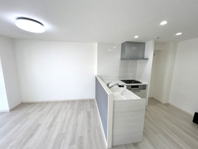 【居間・リビング】 | ■さんくれーる茨木B棟■全面リノベーション工事の履歴有