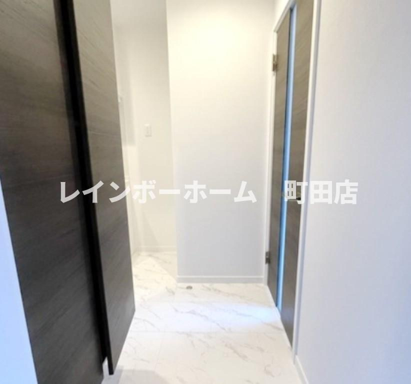 エクレール中央林間2※初期費用分割あと払いサービス利用可能物件の玄関