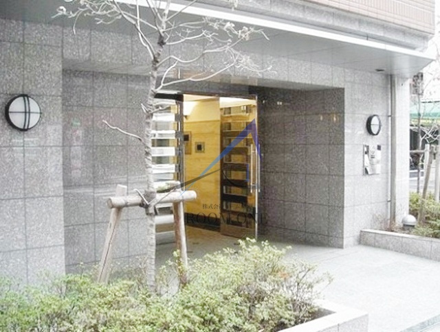 パレステュディオ・アーバイル神田ＷＥＳＴのエントランス|エントランスです。