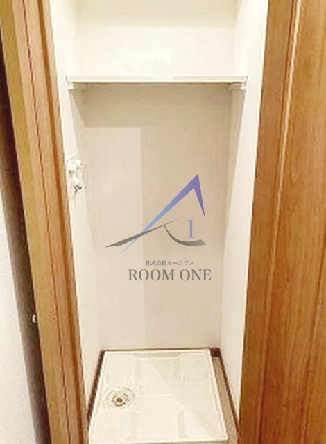 パレステュディオ・アーバイル神田ＷＥＳＴの設備|洗濯機置き場です。