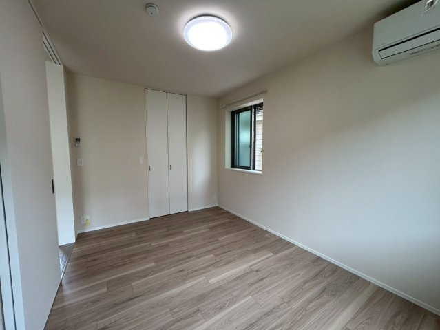 （仮称）上目黒５丁目メゾンの洋室|★明るいフローリングの角部屋です★