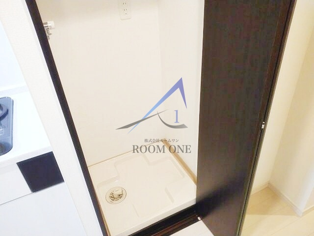 アクアリガーレ西日暮里ウエストの設備|洗濯機置き場です。