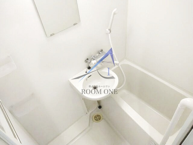 アクアリガーレ西日暮里ウエストの浴室|お風呂です。