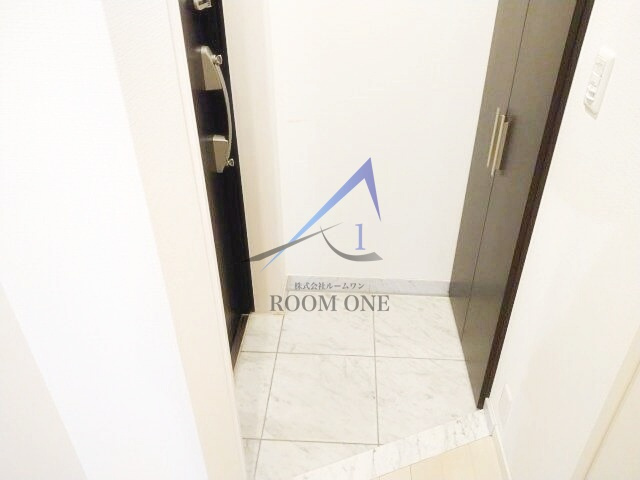 アクアリガーレ西日暮里ウエストの玄関|玄関です。