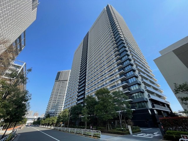 シティタワーズ東京ベイセントラルタワーの外観