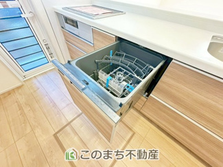 【設備】 | ブルーミングガーデン下野市駅東2丁目　 | 食洗器付きで時短家事可能です☆