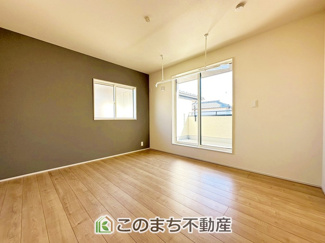 【洋室】 | ブルーミングガーデン下野市駅東2丁目　 | アクセントクロスがおしゃれ洋室☆