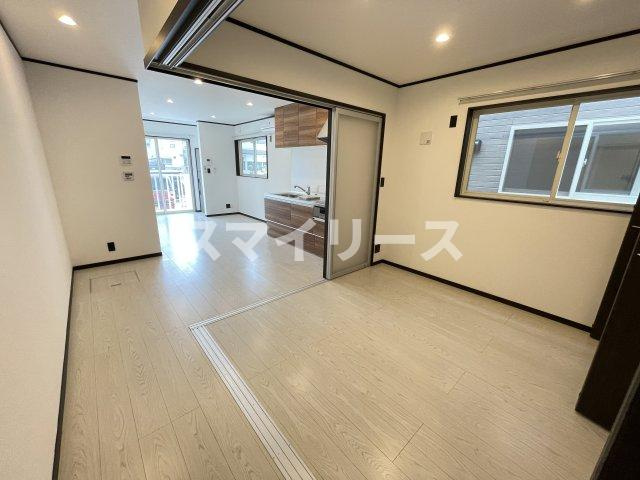 Like高野山B棟の居間・リビング