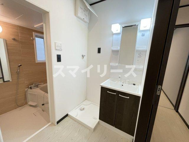 Like高野山B棟の洗面所