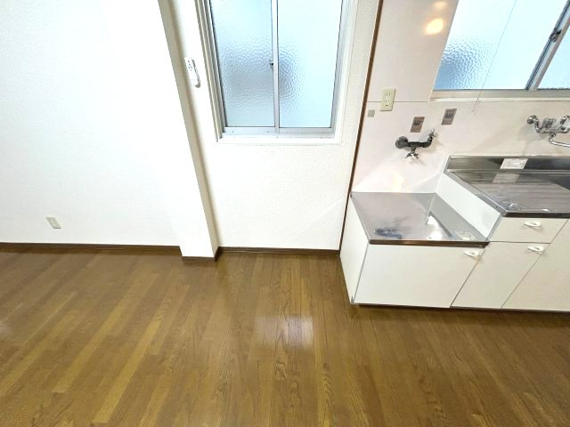 東六甲ビル