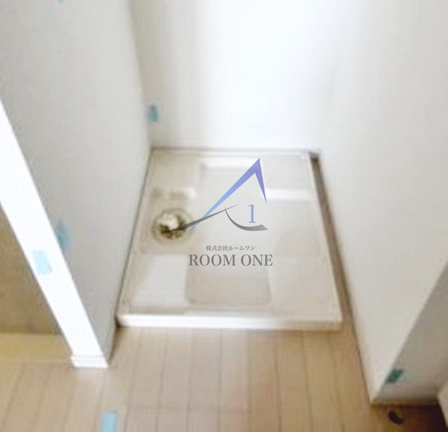 アイルズ東中野の設備|洗濯機置き場です。