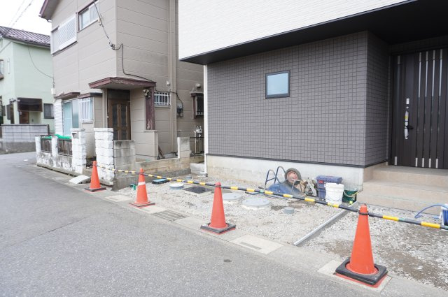越谷市大字平方 新築分譲住宅の駐車場