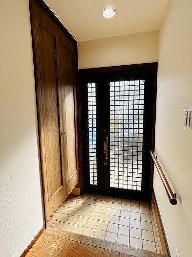 名古屋市緑区黒沢台２丁目の中古一戸建の玄関|「玄関」温かみのある玄関です。