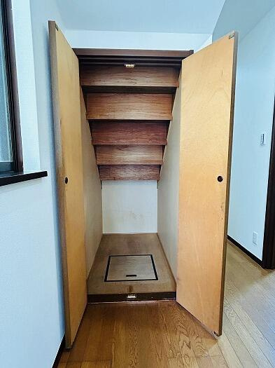 名古屋市緑区黒沢台２丁目の中古一戸建の玄関
