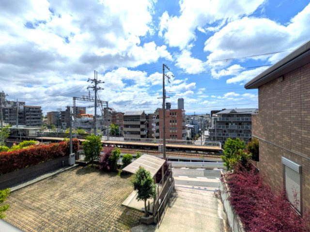 ＣＩＲＲＵＳ　Eの展望|阪急御影駅まで徒歩２分です♪