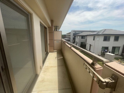 【バルコニー】 | アイディーアル御領