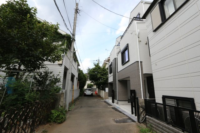 国分寺市東恋ヶ窪３丁目　Ａ号棟の外観