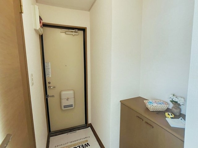 セジュールユウアイＢ202の玄関