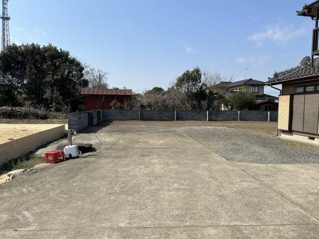 阿見町阿見　5LDKの駐車場|駐車場は複数台分あります。