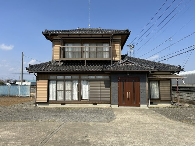 阿見町阿見　5LDKの外観|建物は平成2年築の2階建てです。