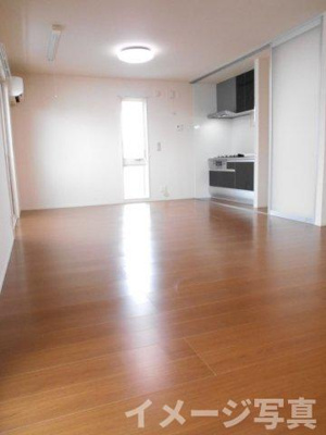 【居間・リビング】 | リリーフ佳 | ※写真は別号室