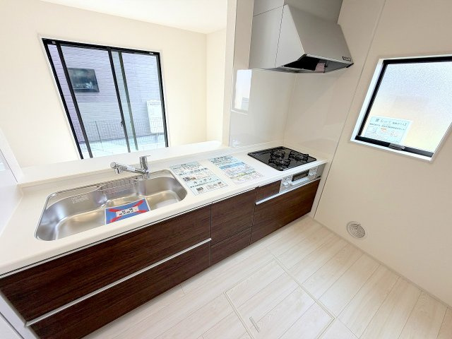 昭島市大神町１丁目　新築戸建のキッチン