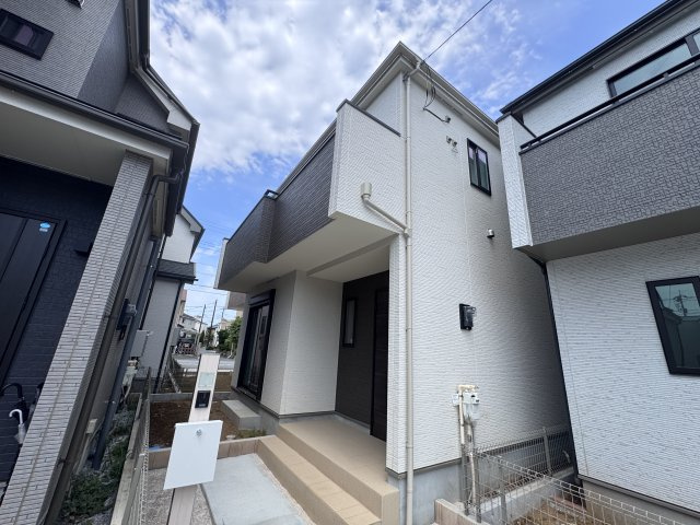 松戸市幸田４丁目新築戸建【小金北小学校:8分】