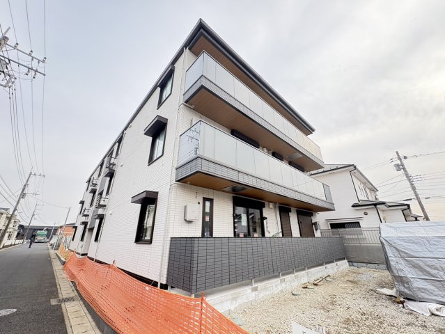 レジデンスヒルトップXIのエントランス