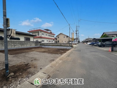 【前面道路含む現地写真】 | ハートフルタウン小山市駅東通り丁目 | 幅員6ｍの前面道路でお車の出し入れもスムーズに行えます☆