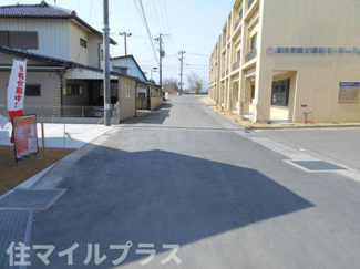 【前面道路含む現地写真】 | 郡山市富久山町八山田新築一戸建て2棟 | 前面道路含む現地写真です