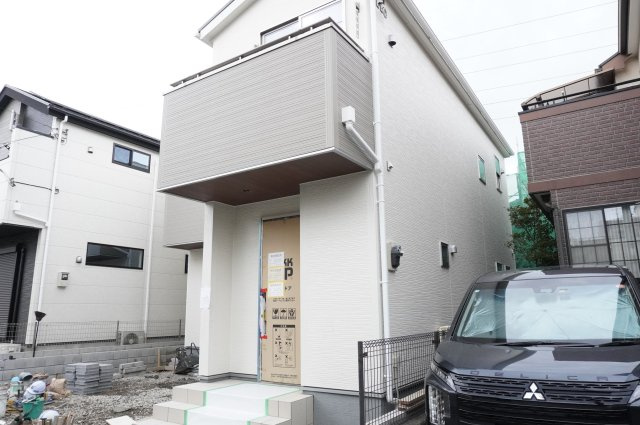 草加市金明町 新築分譲住宅の外観