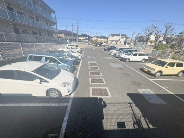 MAC市川コートⅠの駐車場|共用部・駐車場