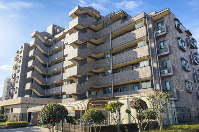 レーベンハイム鶴瀬