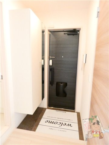 メゾンＯＴＣの玄関