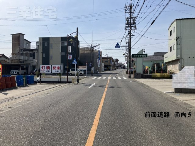 碧南市道場山町の前面道路含む現地写真|前面道路