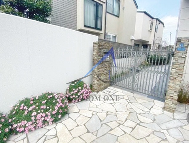 コートサイド山王のエントランス|エントランスです。