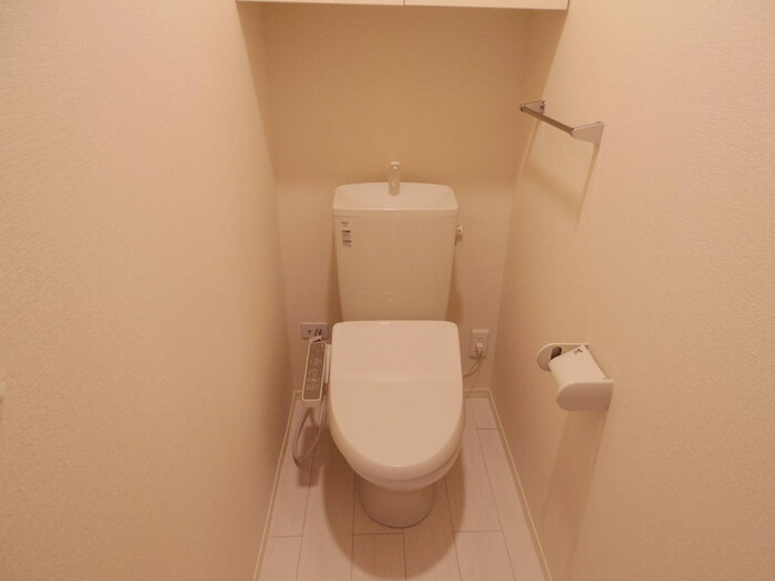 エル カーサのトイレ|もちろん温水洗浄暖房便座です