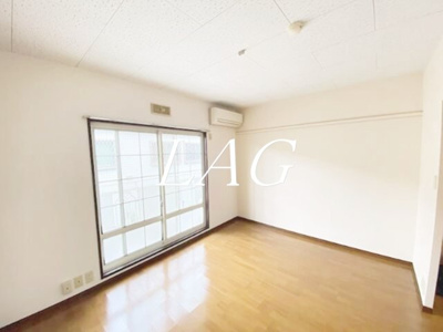 【居間・リビング】 | エスペラント烏山Ⅱ | 洋室のお部屋です。