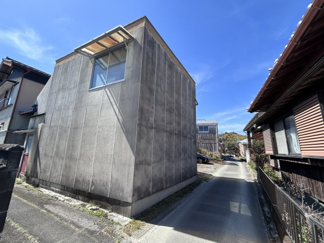 【前面道路含む現地写真】の画像