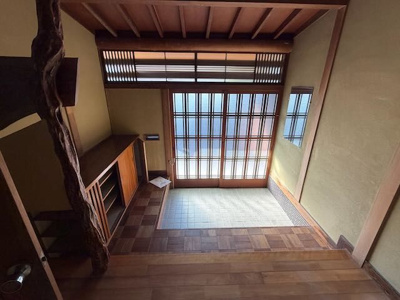 【玄関】 | 御井町貸家