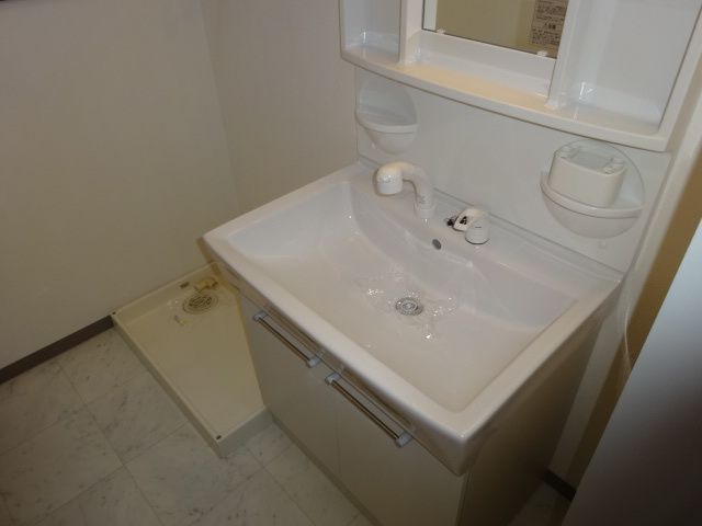 ハイツ小町の洗面所