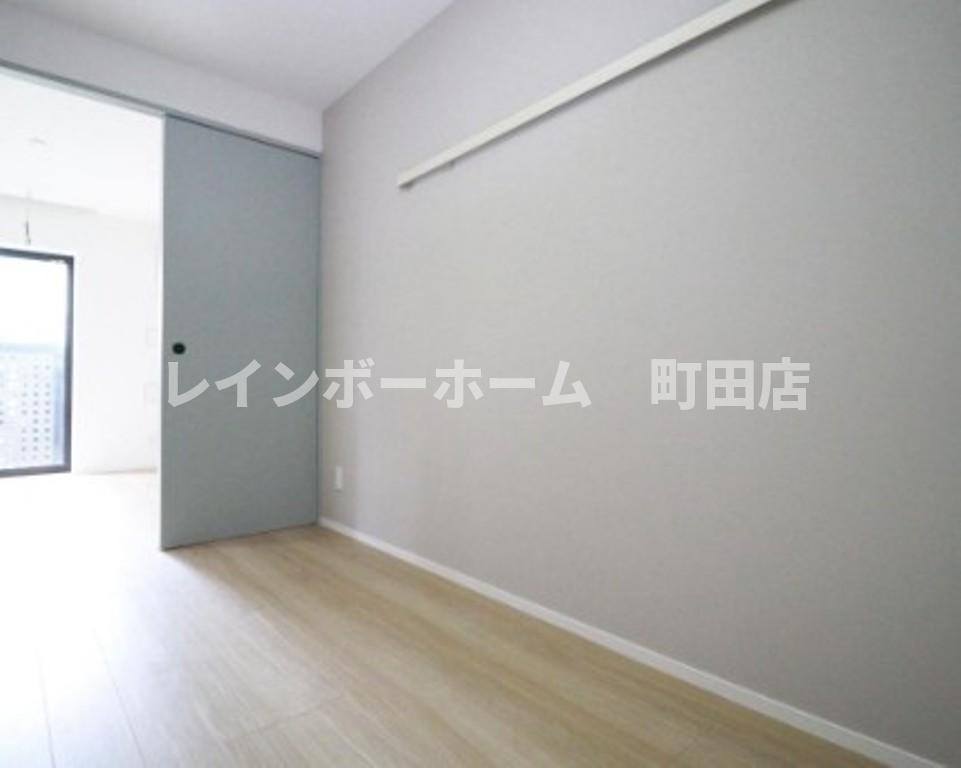 フォーラム鶴間※初期費用分割後払いサービス利用可能物件の居間・リビング