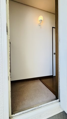 セジュール・ウィング の玄関