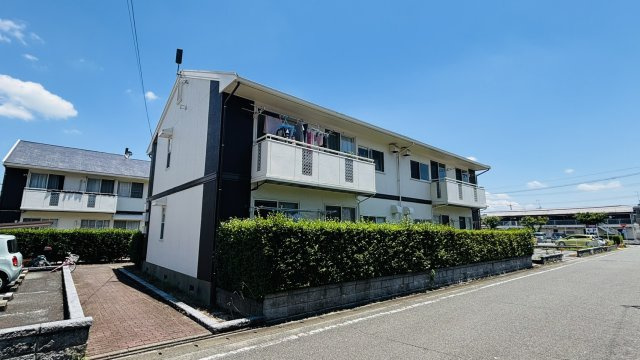 セジュール・ウィング の駐車場