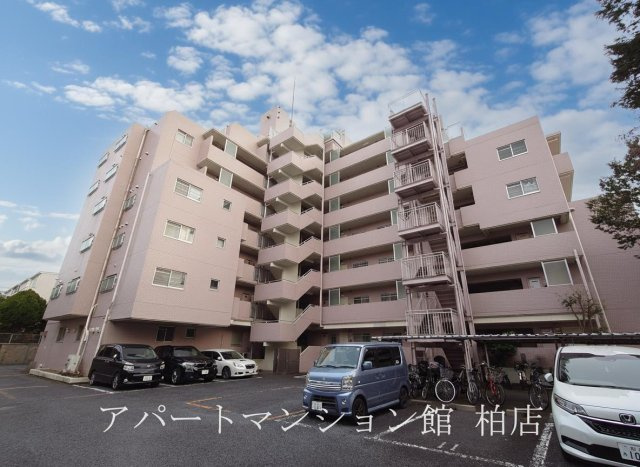 ＴＱレジデンス柏の外観