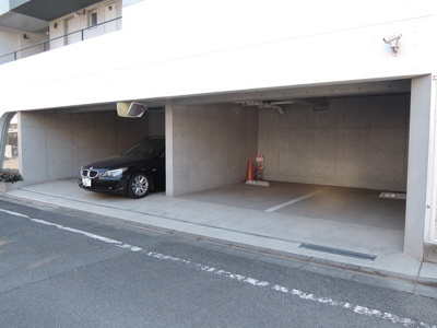 【駐車場】 | フラッツ・ＤＥＮ−フラッツデン