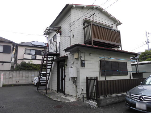 横浜市中区根岸町3丁目のアパートの画像